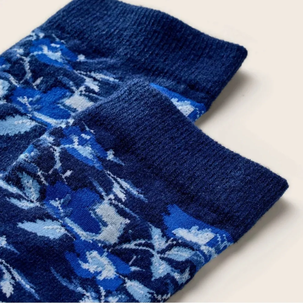 NWT Woolrich x Target Cozy Wool Blend Ice Flower Adult Socks S/M